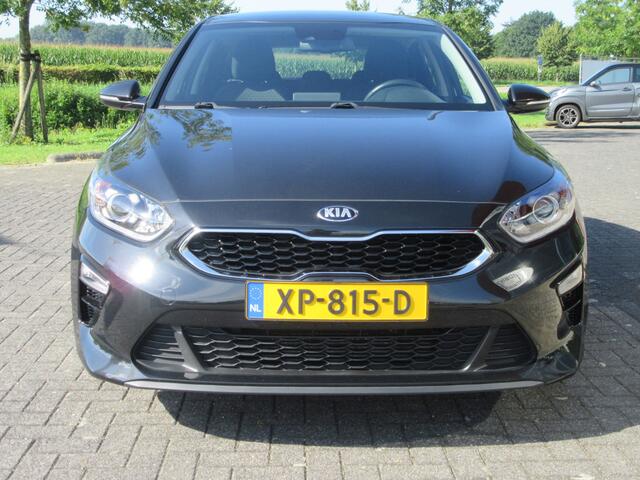 KIA CEE D Ceed 1.0 T-GDi DynamicLine, camera, DAB+ , Led (Occasion)