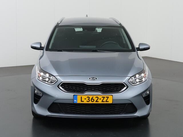 KIA CEE D Ceed Sportswagon 1.0 T-GDi DynamicLine | Navigatie | Parkeercamera | Climate Control | Cruise Control | Carplay |