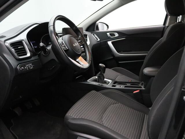KIA CEE D Ceed Sportswagon 1.5 T-GDi DynamicLine Camera | Cruise | Navi | Parkeersens. achter | Trekhaak