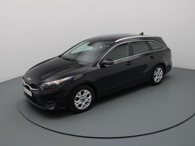 KIA CEE D Ceed Sportswagon 1.5 T-GDi DynamicLine Camera | Cruise | Navi | Parkeersens. achter | Trekhaak