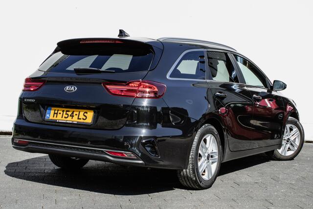 KIA CEE D Ceed Sportswagon 1.0 T-GDi DynamicPlusLine Full map navigatie/ Stuur+stoelverwarming/ Camera/ Half lederen int./ Carplay