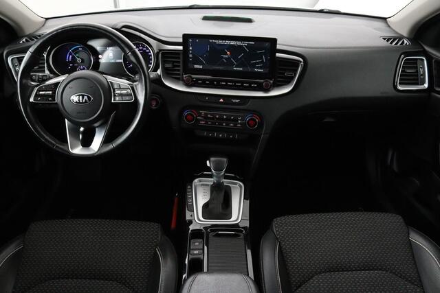 KIA CEE D Ceed 1.6 GDI PHEV DynamicLine | Stoel & stuurverwarming | Adaptive cruise | Trekhaak | Camera | Half leder | Navigatie | Keyless | Full LED