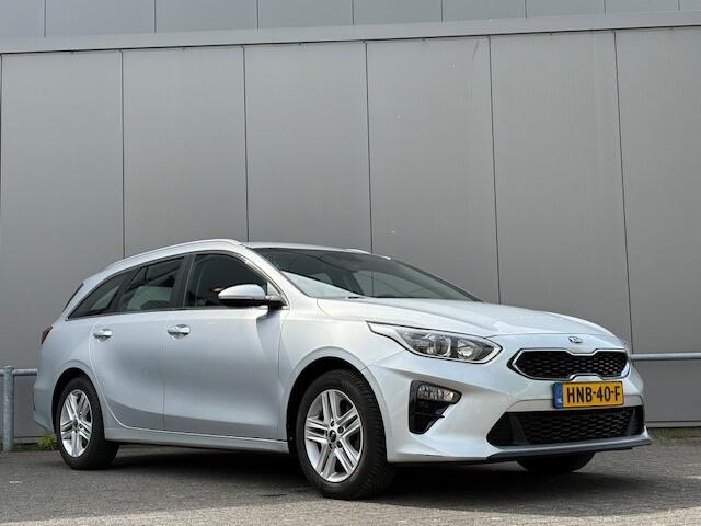 KIA CEE D 1.6 CRDi - nap! Ex overheid - automaat - cruise - airco -