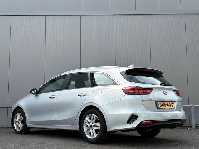 KIA CEE D 1.6 CRDi - nap! Ex overheid - automaat - cruise - airco -