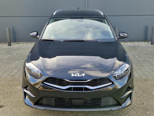 KIA CEE D Ceed Sportswagon 1.5 T-GDi DynamicPlusLine DCT7 Automaat DCT7 Automaat