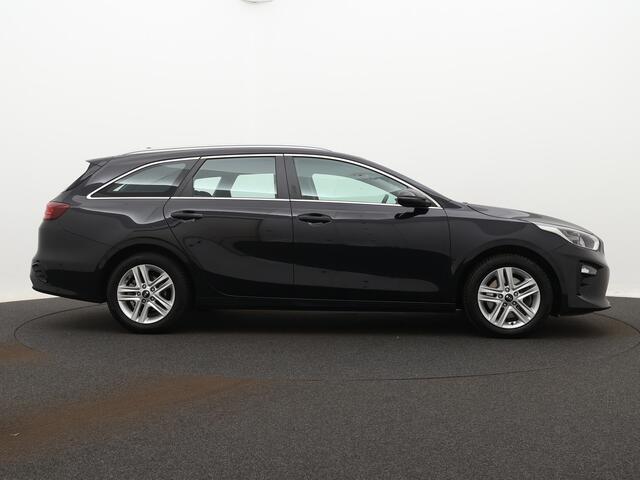 KIA CEE D Ceed Sportswagon 1.0 T-GDi DynamicLine / Airco / Cruise-ctr. / Navigatie / Trekhaak / Apk nieuw