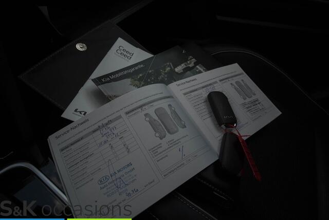 KIA CEE D Ceed Sportswagon 1.6 GDI PHEV ExecutiveLine Leder ACC LED