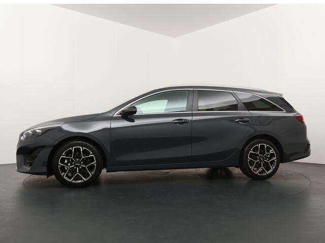 KIA CEE D Ceed Sportswagon 1.5 T-GDi GT-Line Automaat - *DEMO* - Adaptive cruise control - Dode hoek assistentie - Stoel/Stuur verwarming - Achteruitrij camera - Schuif/Kantel dak - Automatische achterklep - Apple Carplay/Android Auto - Fabrieksgarantie t/m 30-04-