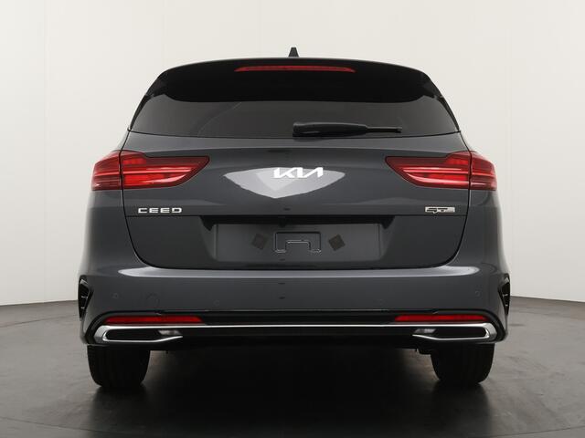 KIA CEE D Ceed Sportswagon 1.5 T-GDi GT-Line Automaat - *DEMO* - Adaptive cruise control - Dode hoek assistentie - Stoel/Stuur verwarming - Achteruitrij camera - Schuif/Kantel dak - Automatische achterklep - Apple Carplay/Android Auto - Fabrieksgarantie t/m 30-04-