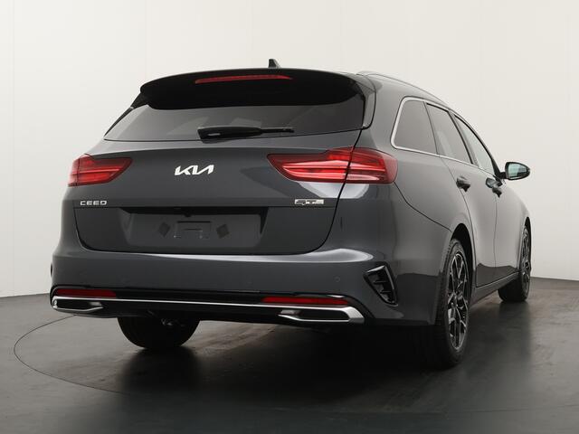 KIA CEE D Ceed Sportswagon 1.5 T-GDi GT-Line Automaat - *DEMO* - Adaptive cruise control - Dode hoek assistentie - Stoel/Stuur verwarming - Achteruitrij camera - Schuif/Kantel dak - Automatische achterklep - Apple Carplay/Android Auto - Fabrieksgarantie t/m 30-04-