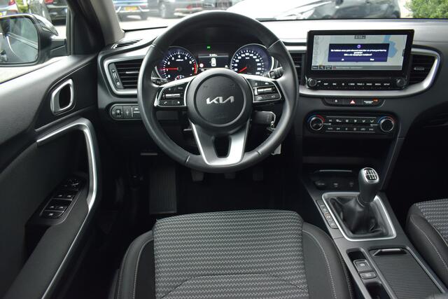 KIA CEE D Ceed Sportswagon 1.0 T-GDi DynamicLine | Climate Control | Cruise Control | Navigatie | Camera | 6-bak |Tot 10Jr. Kia-Garantie