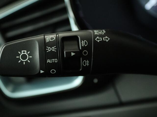 KIA CEE D Ceed Sportswagon 1.0 T-GDi Design Edition | Company Car | Camera | Adaptive Cruise Control | Leverbaar per 01-07-2025 |