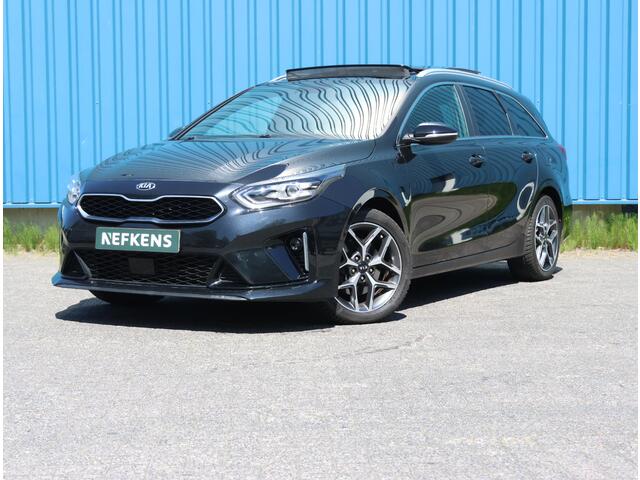 KIA CEE D Ceed Wagon 140pk GT-Line Automaat | 1ste Eigenaar | Glazen dak | Camera | AppleCarPlay/AndroidAuto | Keyless | Climate | AUTOMAAT | Privacy Glass |