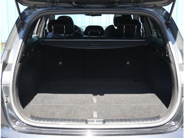 KIA CEE D Ceed Wagon 140pk GT-Line Automaat | 1ste Eigenaar | Glazen dak | Camera | AppleCarPlay/AndroidAuto | Keyless | Climate | AUTOMAAT | Privacy Glass |
