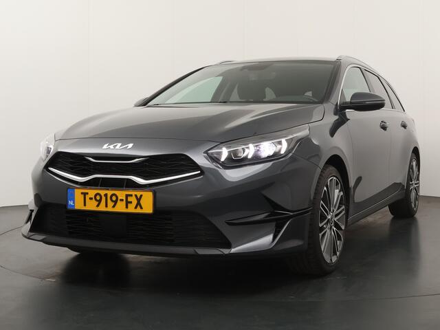 KIA CEE D Ceed Sportswagon 1.5 T-GDi 160pk DynamicPlusLine 1.410KG trekgewicht * Demo * - Navigatie - LED koplampen - Apple/Android Carplay - Led - Digitaal Dashboard - Fabrieksgarantie tot 06-2030