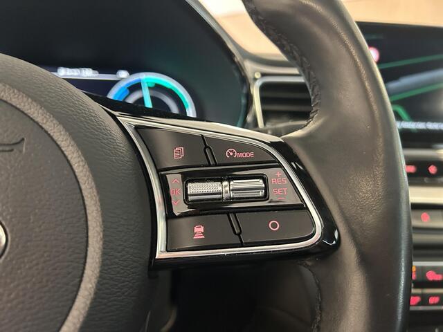 KIA CEE D Ceed Sportswagon 1.6 GDI PHEV ExecutiveLine Automaat | Panoramadak | Leder | Stoelkoeling | Camera | Navi | 17" Velgen | Clima | Stuur-/Stoelverwarmimg | PDC | Cruise | LED |