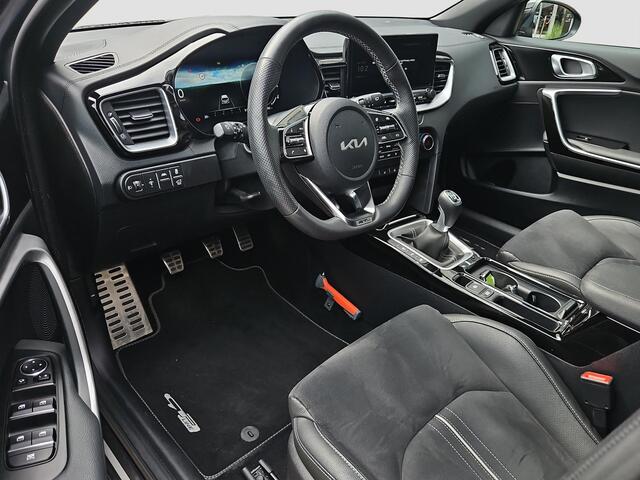 KIA CEE D Ceed Sportswagon 1.5 T-GDi GT-Line | Lage km's | Sportstuur | Schuif/Kanteldak | LED | Elektr. Achterklep |