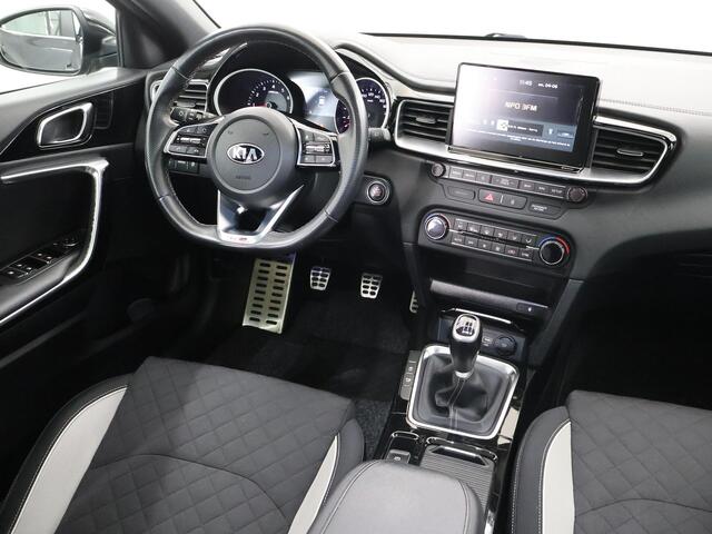KIA CEE D Ceed 1.4 T-GDi GT-Line | Panoramadak | LED Koplampen | Stoel/Stuurverwarming | Keyless Go | Sportstoelen | Parkeercamera |