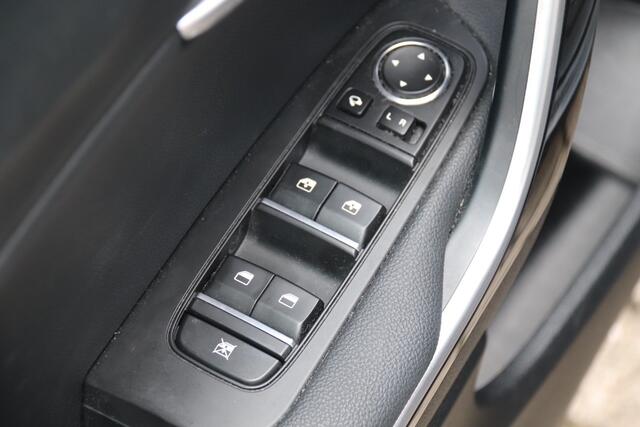 KIA CEE D Ceed 1.5 T-GDi MHEV DynamicPlusLine Automaat, Stoel & Stuurverwarming