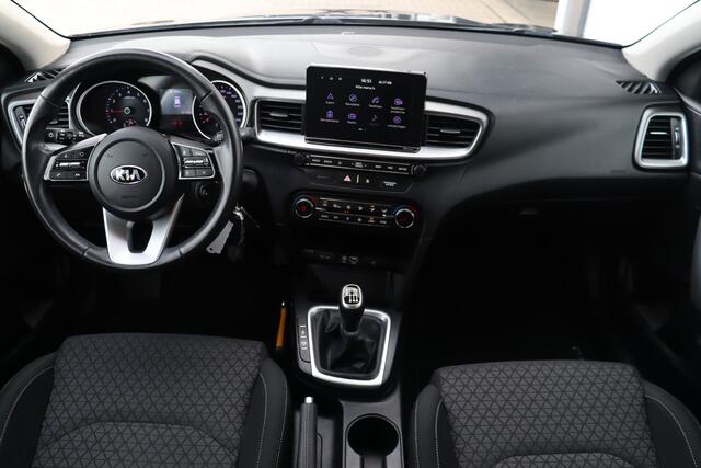 KIA CEE D Ceed Sportswagon 1.0 T-GDi DynamicLine | Cruise Control | Climate Control | Navigatie | Camera | Trekhaak