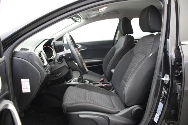 KIA CEE D 1.0 T-GDi DynamicLine - Carplay, Navi, Camera