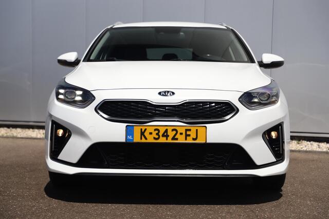 KIA CEE D Ceed Sportswagon 1.6 GDI PHEV DynamicPlusLine Automaat Trekhaak Navigatie Achteruitrijcamera Stuur & Stoelverwarming