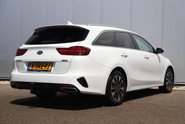 KIA CEE D Ceed Sportswagon 1.6 GDI PHEV DynamicPlusLine Automaat Trekhaak Navigatie Achteruitrijcamera Stuur & Stoelverwarming