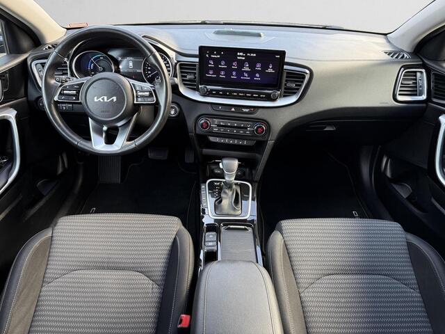KIA CEE D Ceed 1.6 1.6 GDI PHEV Comfortline Facelift model