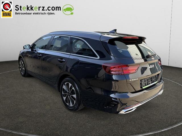 KIA CEE D Ceed 1.6 1.6 GDI PHEV Comfortline Facelift model