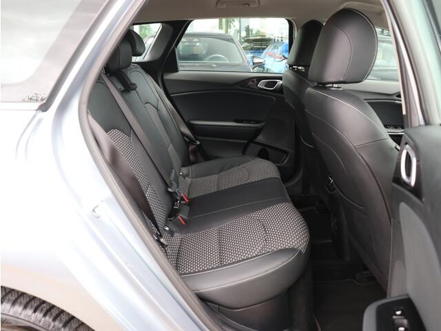 KIA CEE D 1.6 GDI PHEV DynamicPlusLine I Leder I Elek. stoelverstelling