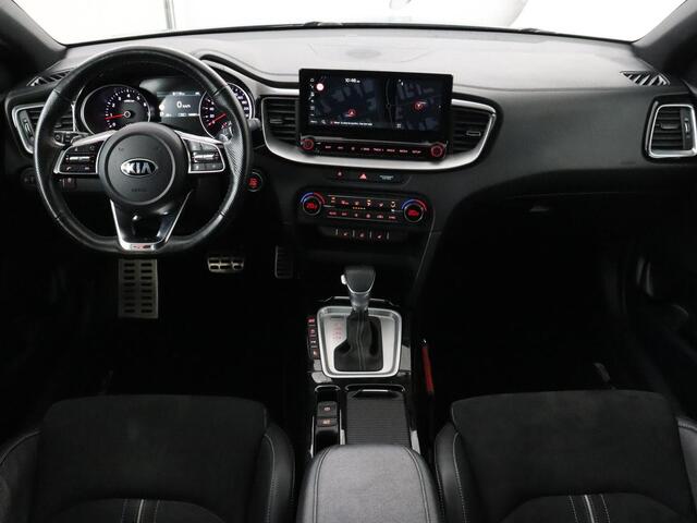 KIA CEE D Ceed 1.5 T-GDi GT-Line | Leder/Alcantara | Stoel & stuurverwarming | JBL Sound | Adaptive cruise | Camera | Carplay | Keyless | Navigatie | Full LED