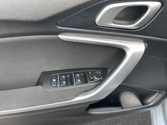 KIA CEE D Ceed Sportswagon 1.0 T-GDi DynamicLine