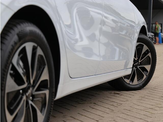KIA CEE D 1.6 GDI PHEV Dynamicline I Navi I Keyless I Dodehoekdetectie