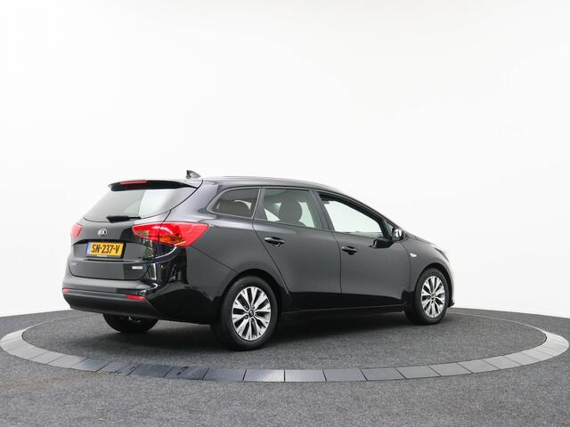 KIA CEE D 1.0 T-GDi Design Edition | Navigatie | Camera | Carplay