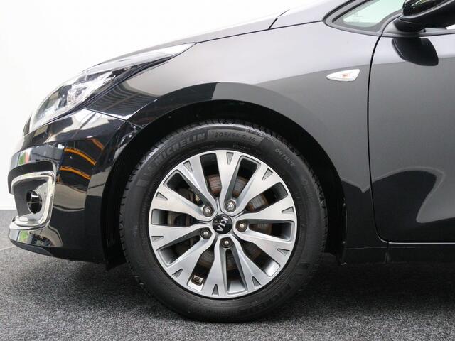 KIA CEE D 1.0 T-GDi Design Edition | Navigatie | Camera | Carplay