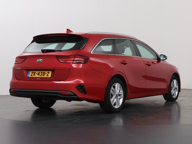 KIA CEE D Ceed Sportswagon 1.0 T-GDi DynamicLine | Navigatie | Parkeercamera | Apple Carplay/Android Auto | Climate Control | Cruise Control