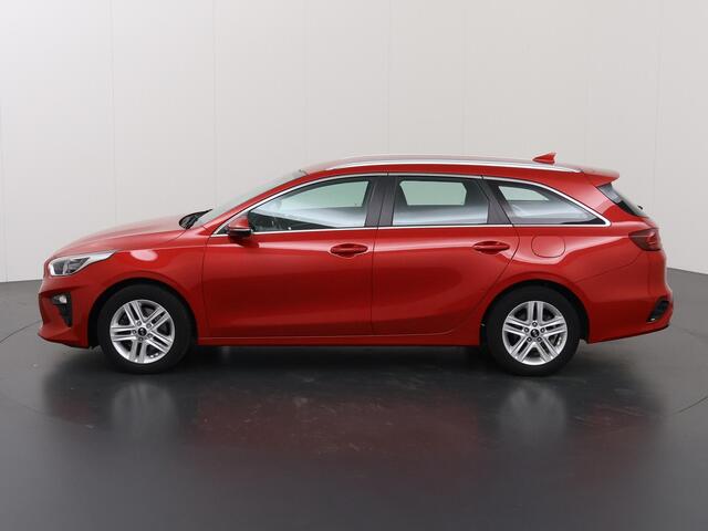 KIA CEE D Ceed Sportswagon 1.0 T-GDi DynamicLine | Navigatie | Parkeercamera | Apple Carplay/Android Auto | Climate Control | Cruise Control