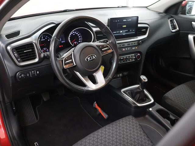 KIA CEE D Ceed Sportswagon 1.0 T-GDi DynamicLine | Navigatie | Parkeercamera | Apple Carplay/Android Auto | Climate Control | Cruise Control