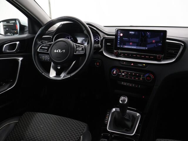 KIA CEE D Ceed Sportswagon 1.0 T-GDi DynamicPlusLine | Stoel/Stuurwielverwarming | Dodehoek Detectie | Keyless Go | Elektrische Achterklep | Climate Control
