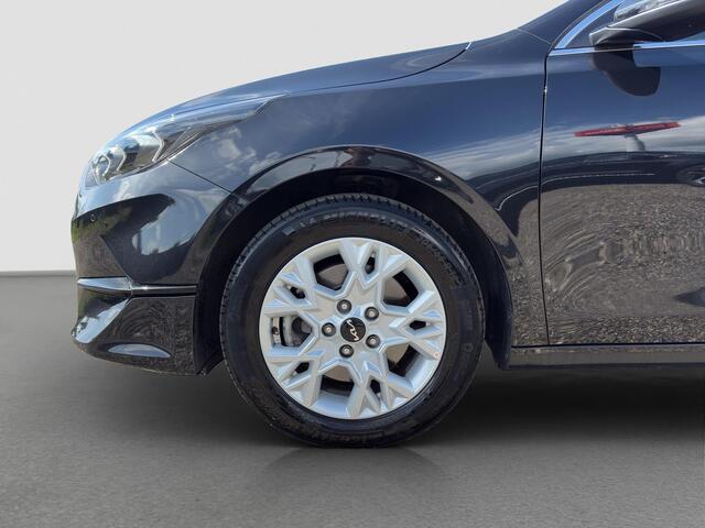 KIA CEE D Ceed Sportswagon 1.5 T-GDi DynamicPlusLine Automaat | Navi | Clima | Cruise | Stoel & Stuurverwarming | Camera | Apple Carplay & Android Auto |
