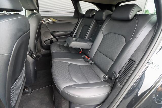 KIA CEE D Ceed Sportswagon 1.6 GDI PHEV ExecutiveLine | Panoramadak | Leer | Rijklaarprijs - incl.garantie