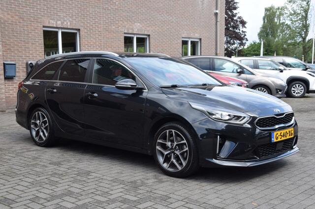 KIA CEE D 1.0 T-GDI GT-LINE TREKHAAK/PANO.DAK/LED