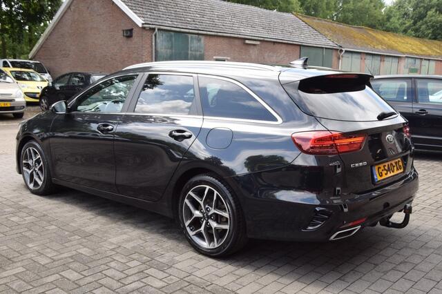KIA CEE D 1.0 T-GDI GT-LINE TREKHAAK/PANO.DAK/LED