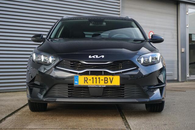KIA CEE D Ceed Sportswagon 1.5 T-GDi DynamicPlusLine | Stoel- en stuurverwarming | Camera | Carplay