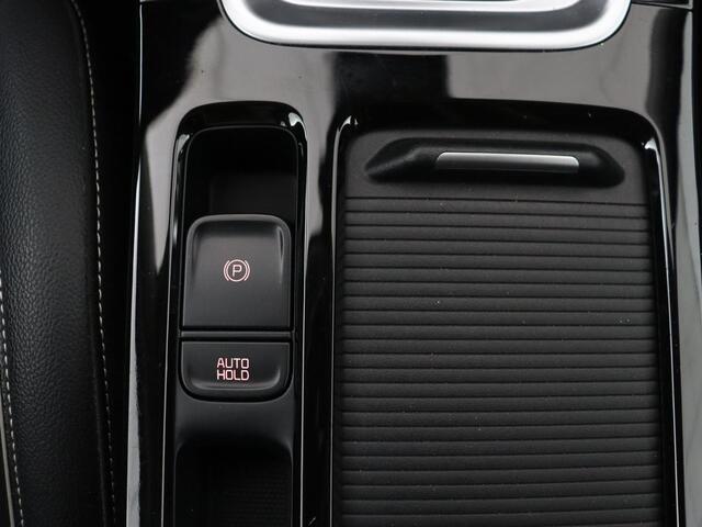 KIA CEE D Ceed 1.4 T-GDi DynamicPlusLine | Stoel & stuurverwarming | Adaptive cruise | Camera | Carplay | Keyless | Half leder | Navigatie
