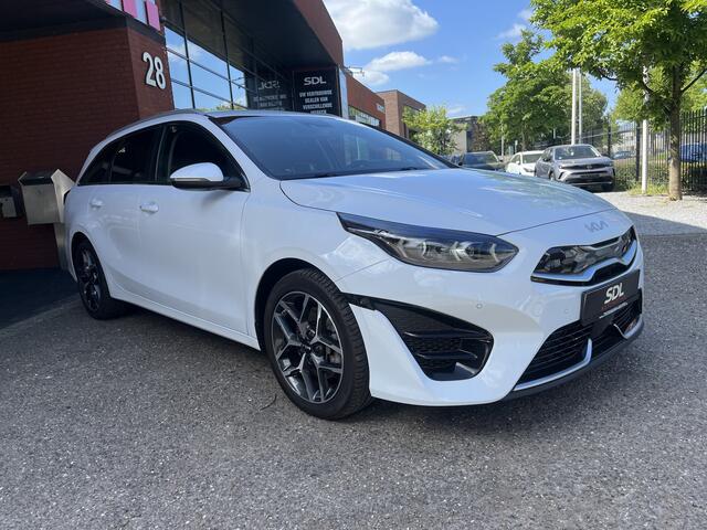 KIA CEE D Ceed Sportswagon 1.6 GDI PHEV DynamicPlusLine // DODEHOEK // ELEK. KLEP // adaptive cruise // SENSOREN+CAMERA // STUUR+STOELVERWARMING //