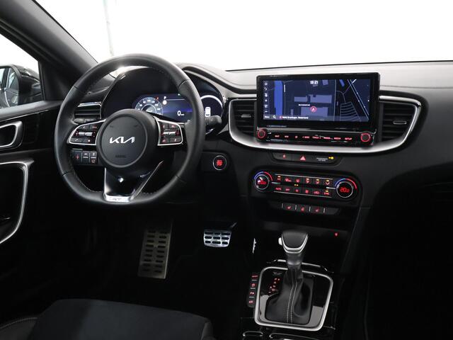 KIA CEE D Ceed SW 1.5 T-GDi DCT7 GT-Line | Panoramadak | Stoel/Stuurwielverwarming | Sportstoelen | Slimme automatische achterklep | Dodehoek detectie