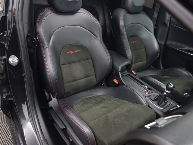 KIA CEE D cee'd 1.6 T-GDi GT- Recaro Seats, Panoramadak, Camera, Xenon Led, Sport Uitlaat, Stoelverwarming