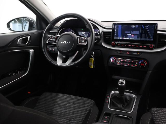 KIA CEE D Ceed Sportswagon 1.5 T-GDi DynamicLine | Navigatie | Parkeercamera | Climate Control | Cruise Control |