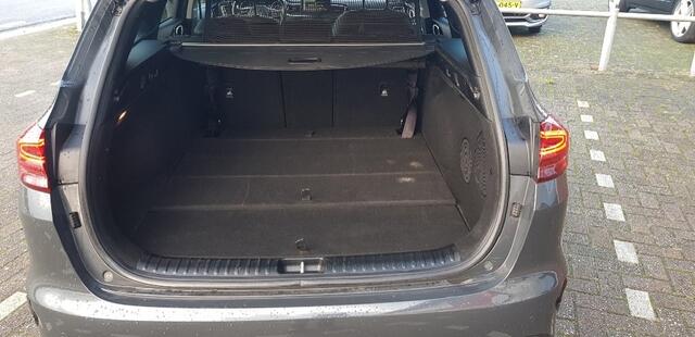 KIA CEE D 1.4 T-GDi ExecutiveL